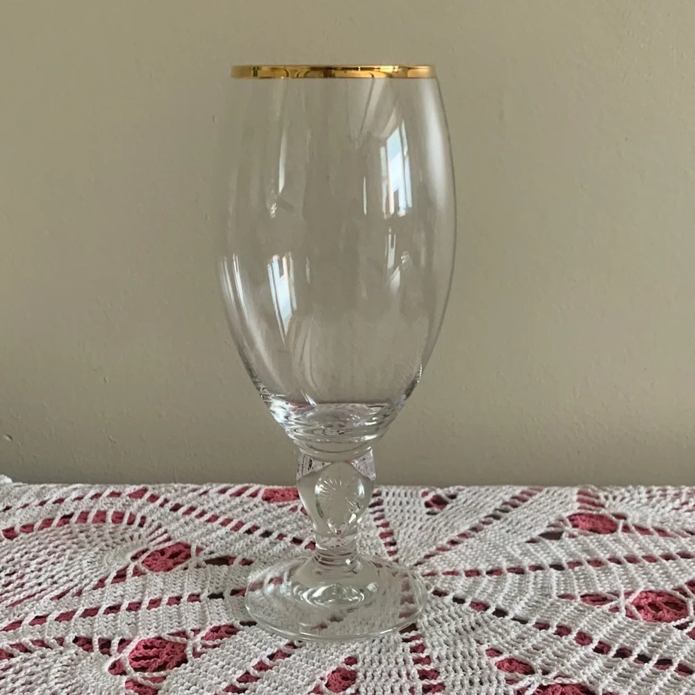 Stella Artois Glass Goblet with Gold Rim party ready